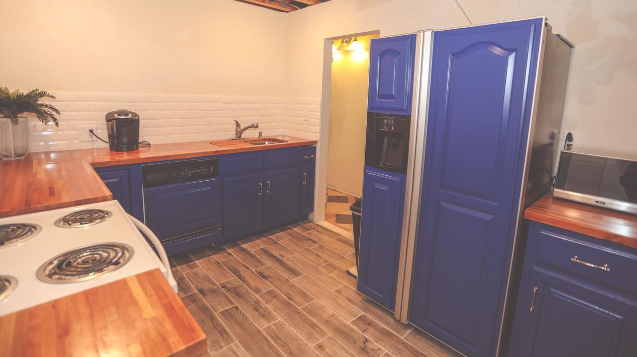 The Lodge At Beaver Lake Bed And Breakfast Роджерс Екстер'єр фото